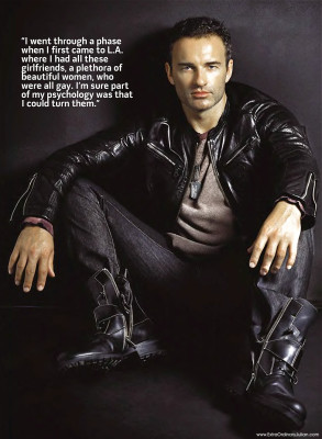 Julian McMahon pic #101842